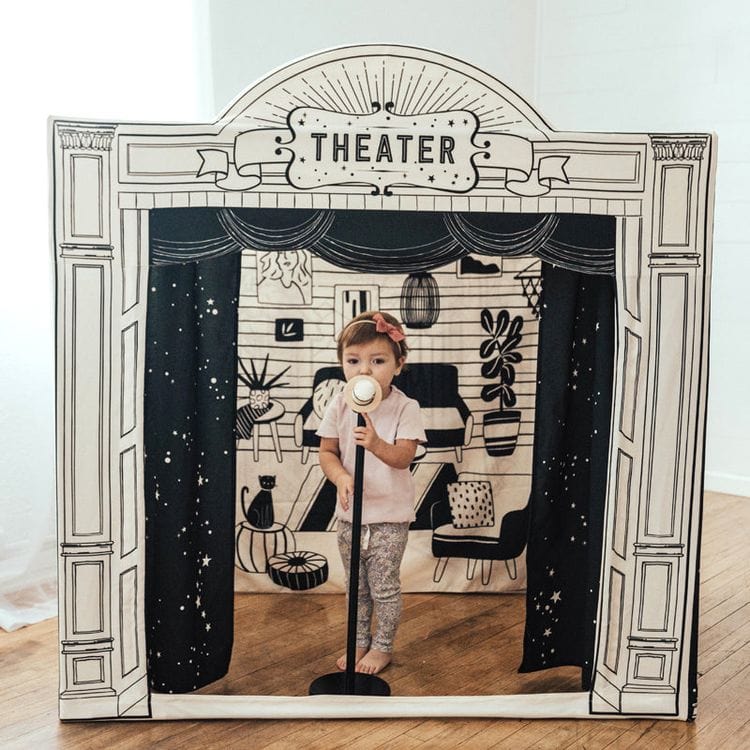 Performance Stage Playhouse - FAO Schwarz