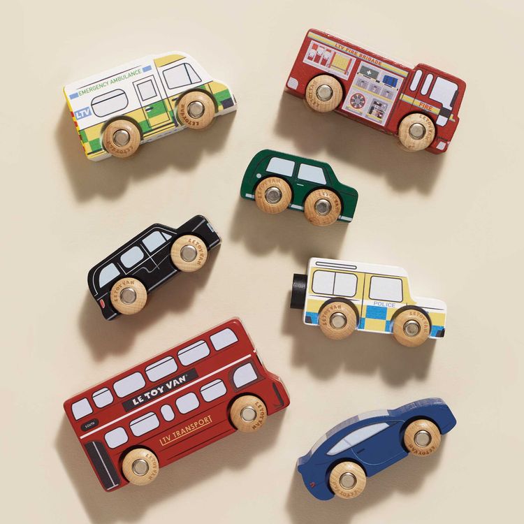 London Toy Car Set – 7 Pieces - FAO Schwarz