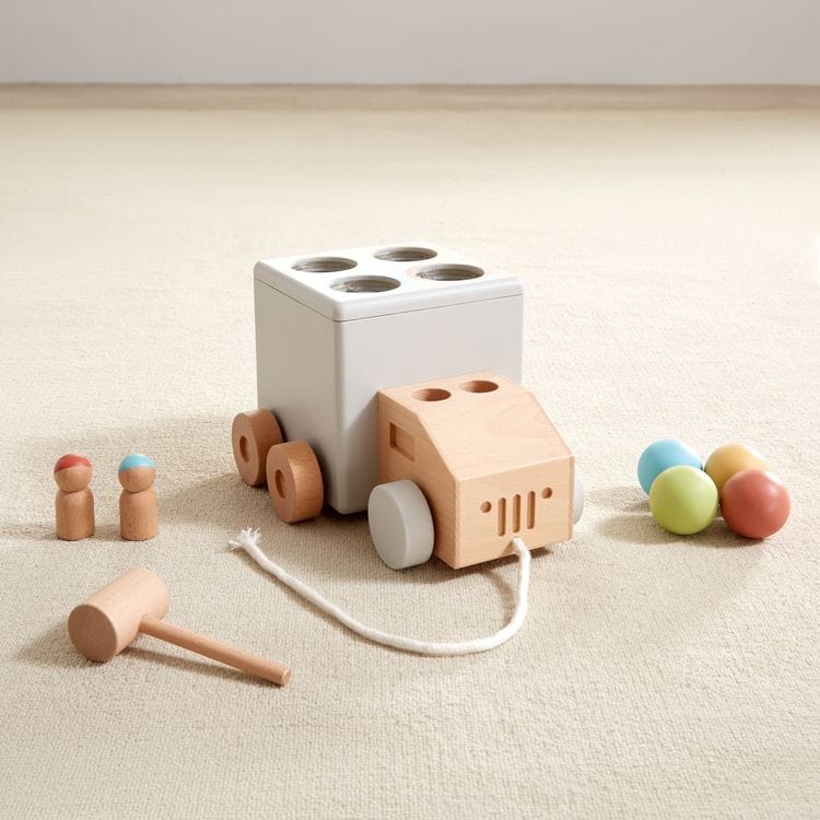 Hammer Time Wood Pull Toy - FAO Schwarz