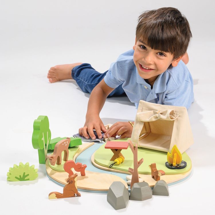 Wildlife Camping Playset - FAO Schwarz