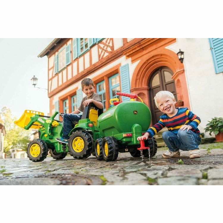 John Deere Water Tanker - FAO Schwarz