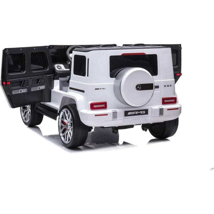 24V 4×4 Mercedes Benz G63 AMG 2 Seater Ride On Car - FAO Schwarz
