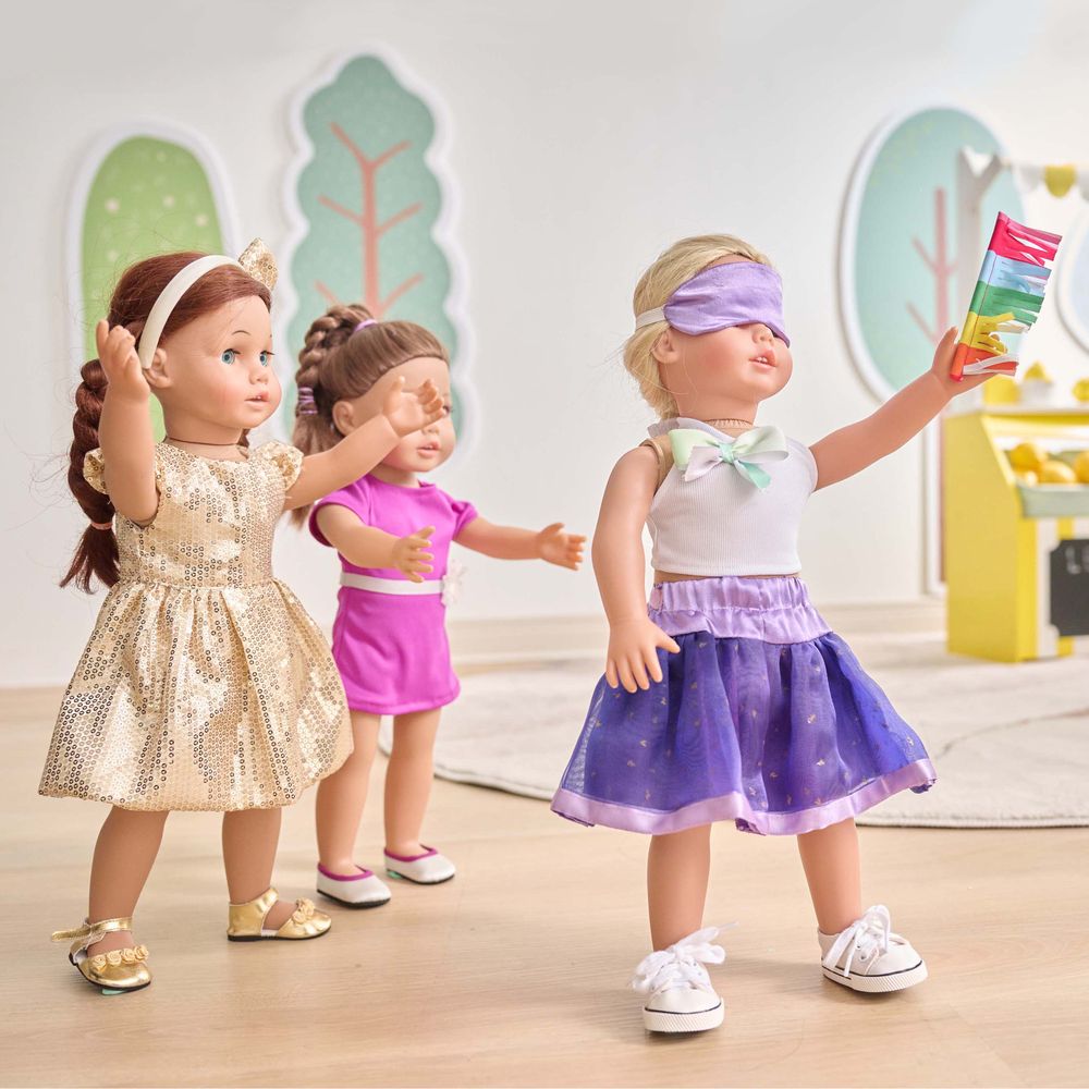 Sophia’s 18” Doll Piñata Birthday Party Outfit Set - FAO Schwarz