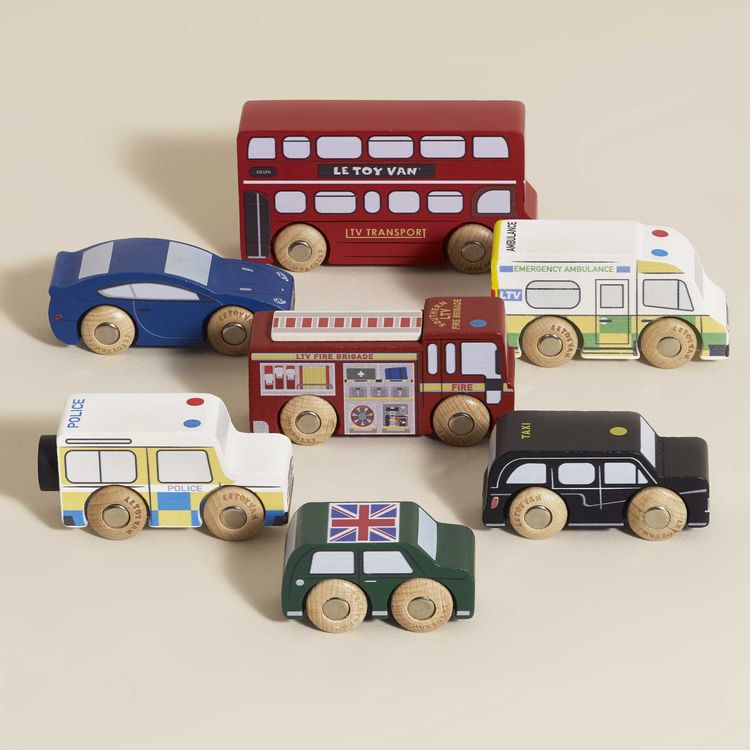 London Toy Car Set – 7 Pieces - FAO Schwarz