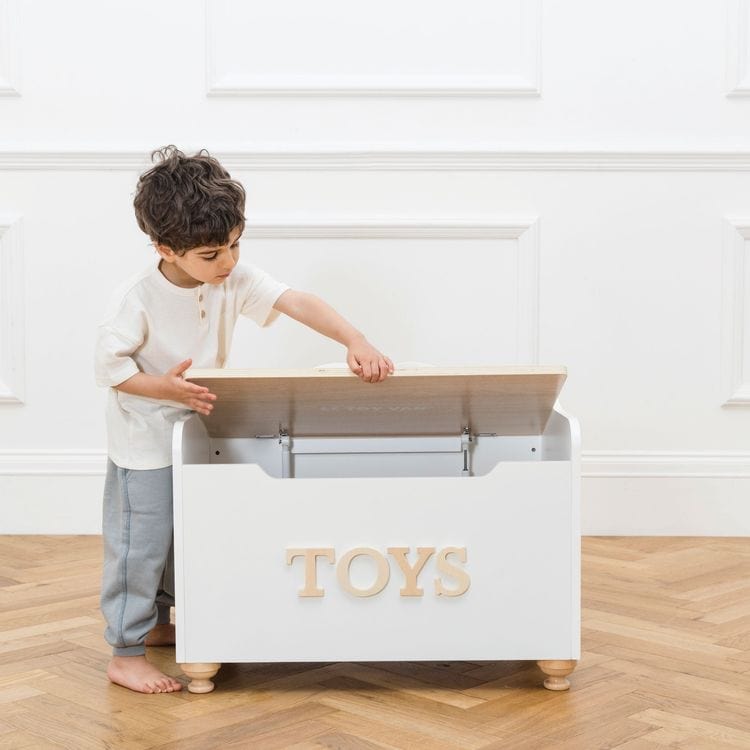 Classic Wooden Toy Chest - FAO Schwarz