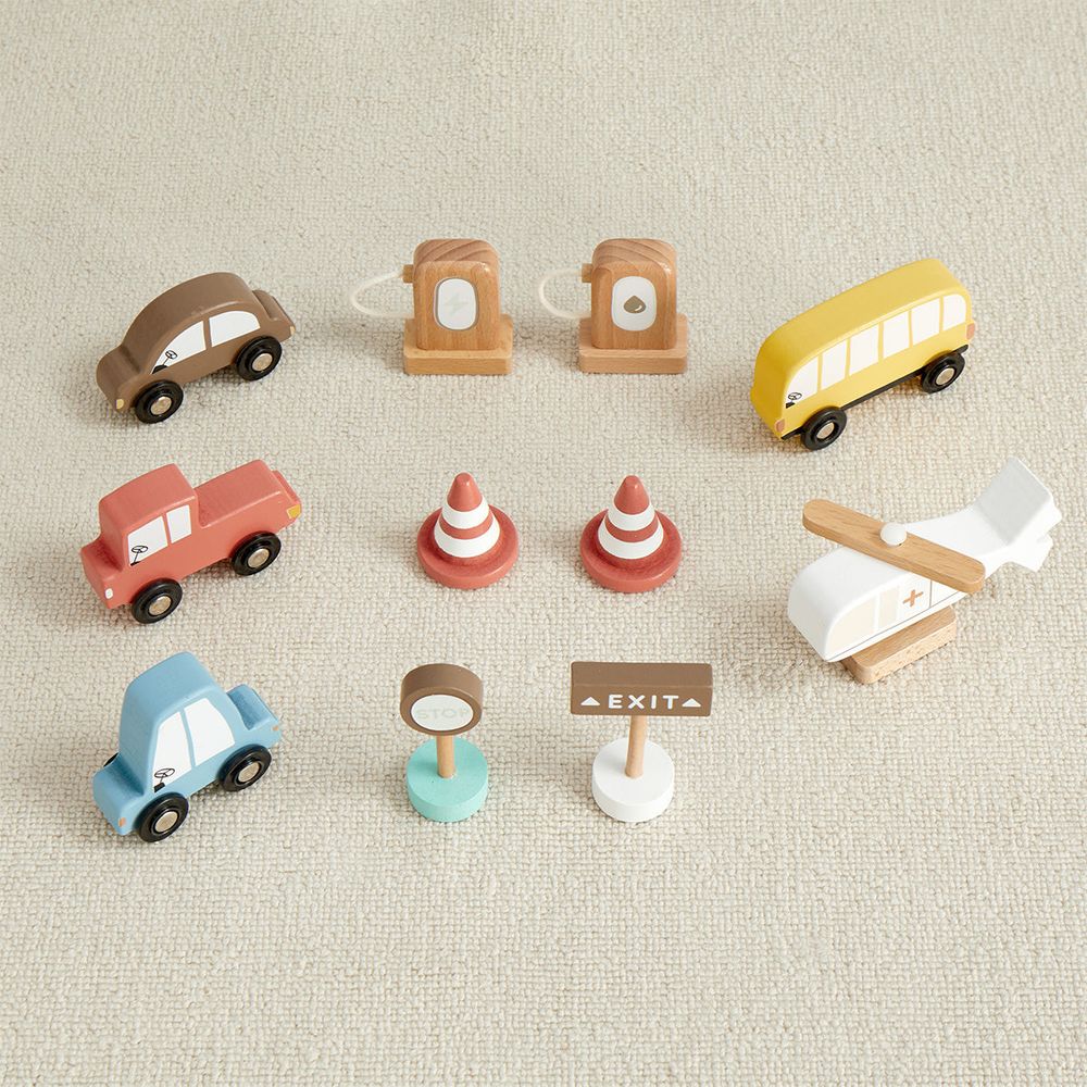 Little Tot Parking Lot - FAO Schwarz