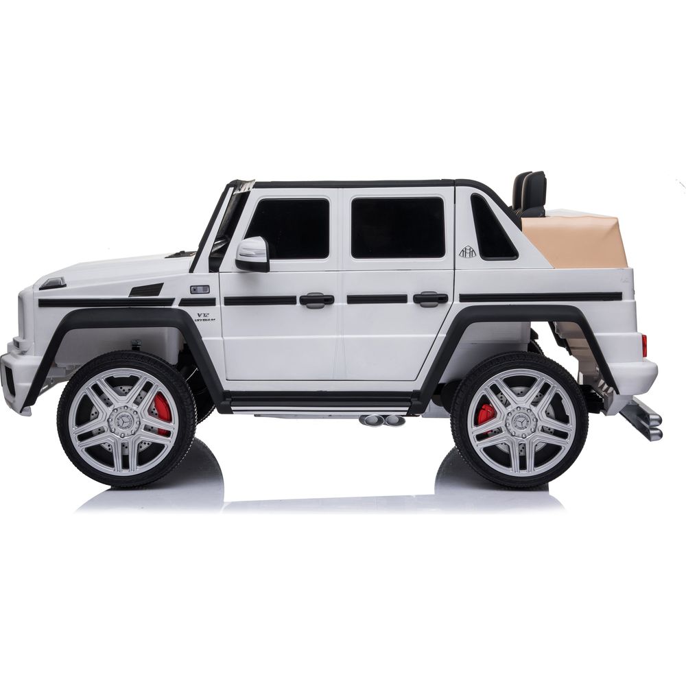 12V Mercedes Maybach G650 Landaulet 1-Seater Ride-On Car - FAO Schwarz