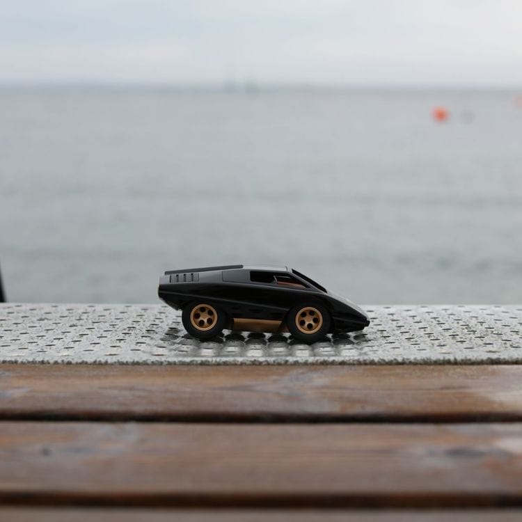 UFO Cannone Car – Black - FAO Schwarz