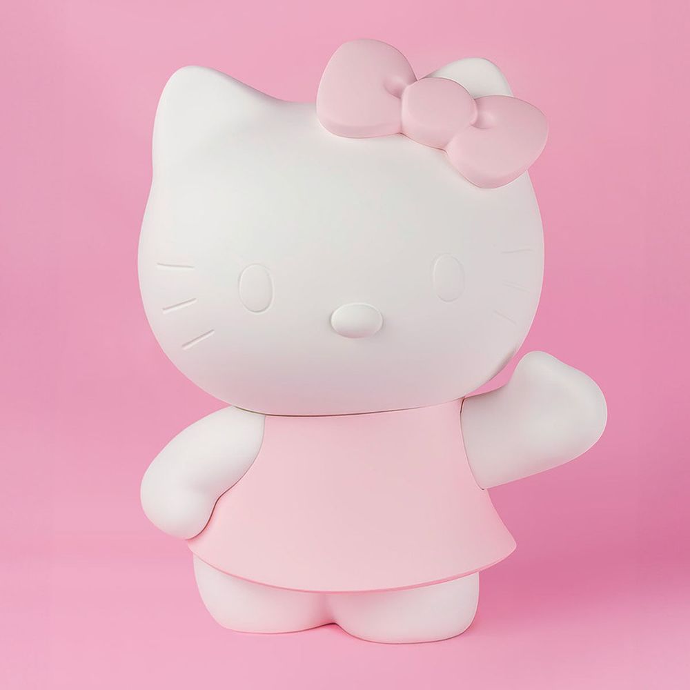 Hello Kitty Figure in Pink Robe – 10.6″ - FAO Schwarz