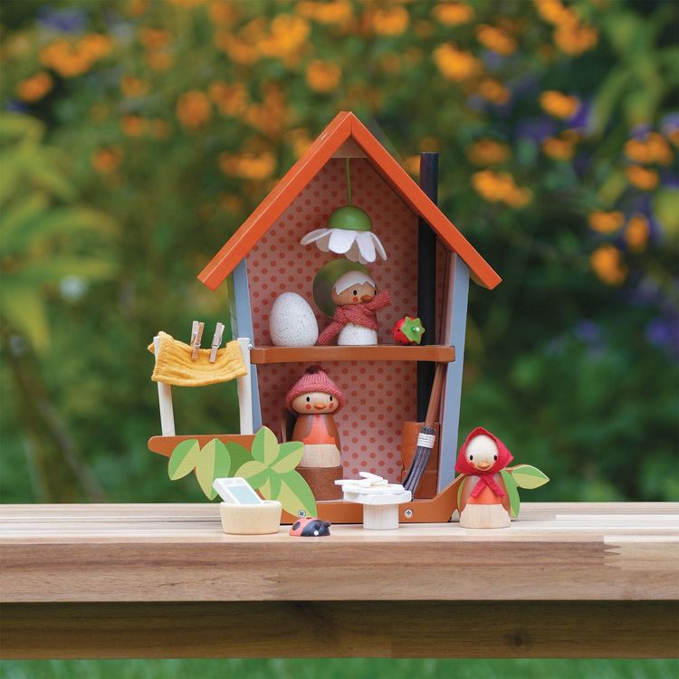 Robin’s Nest Box - FAO Schwarz
