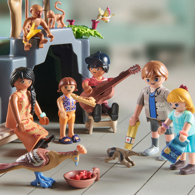 Wiltopia Family Tree House - FAO Schwarz
